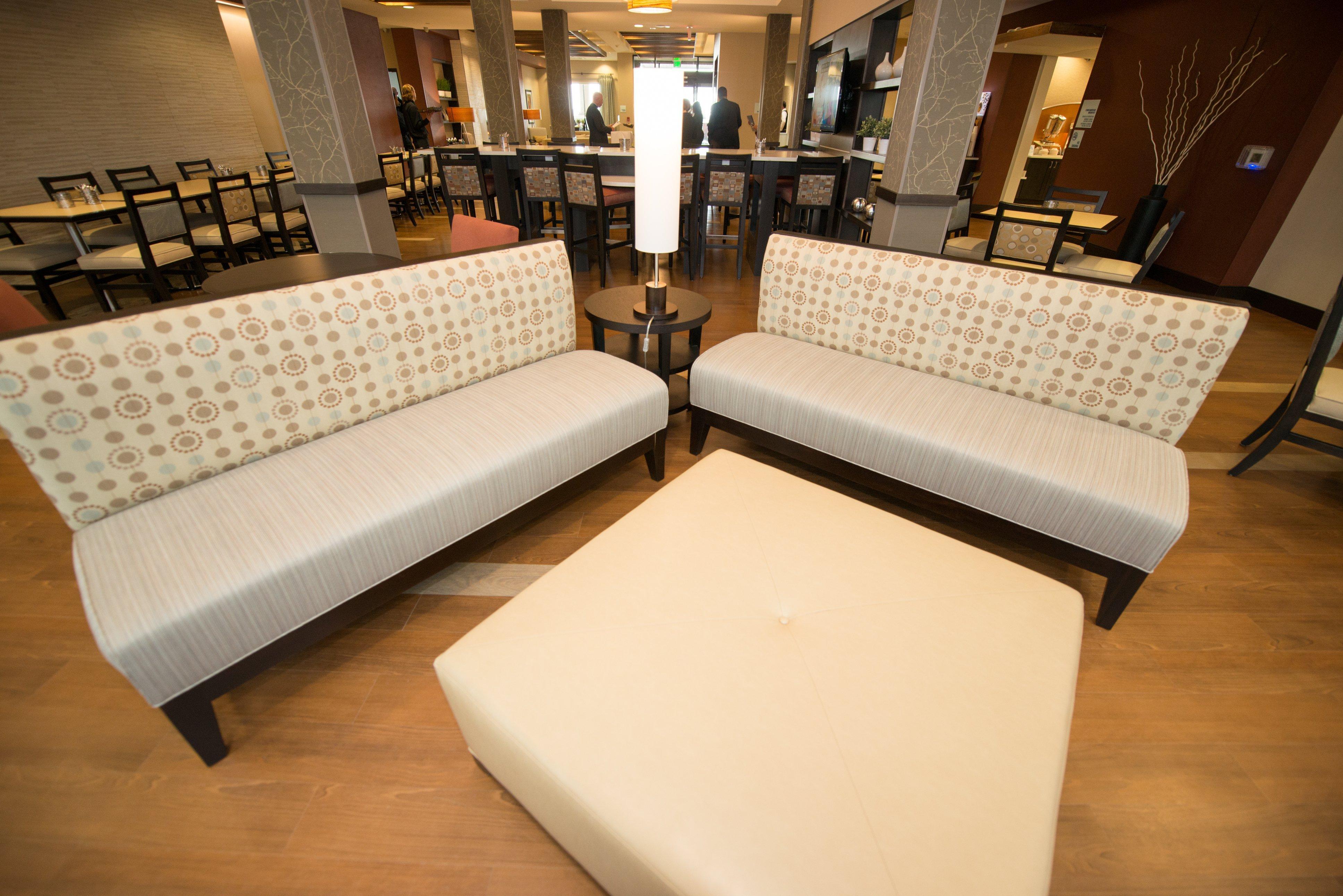 Holiday Inn Express & Suites Denver South - Castle Rock By Ihg Екстериор снимка