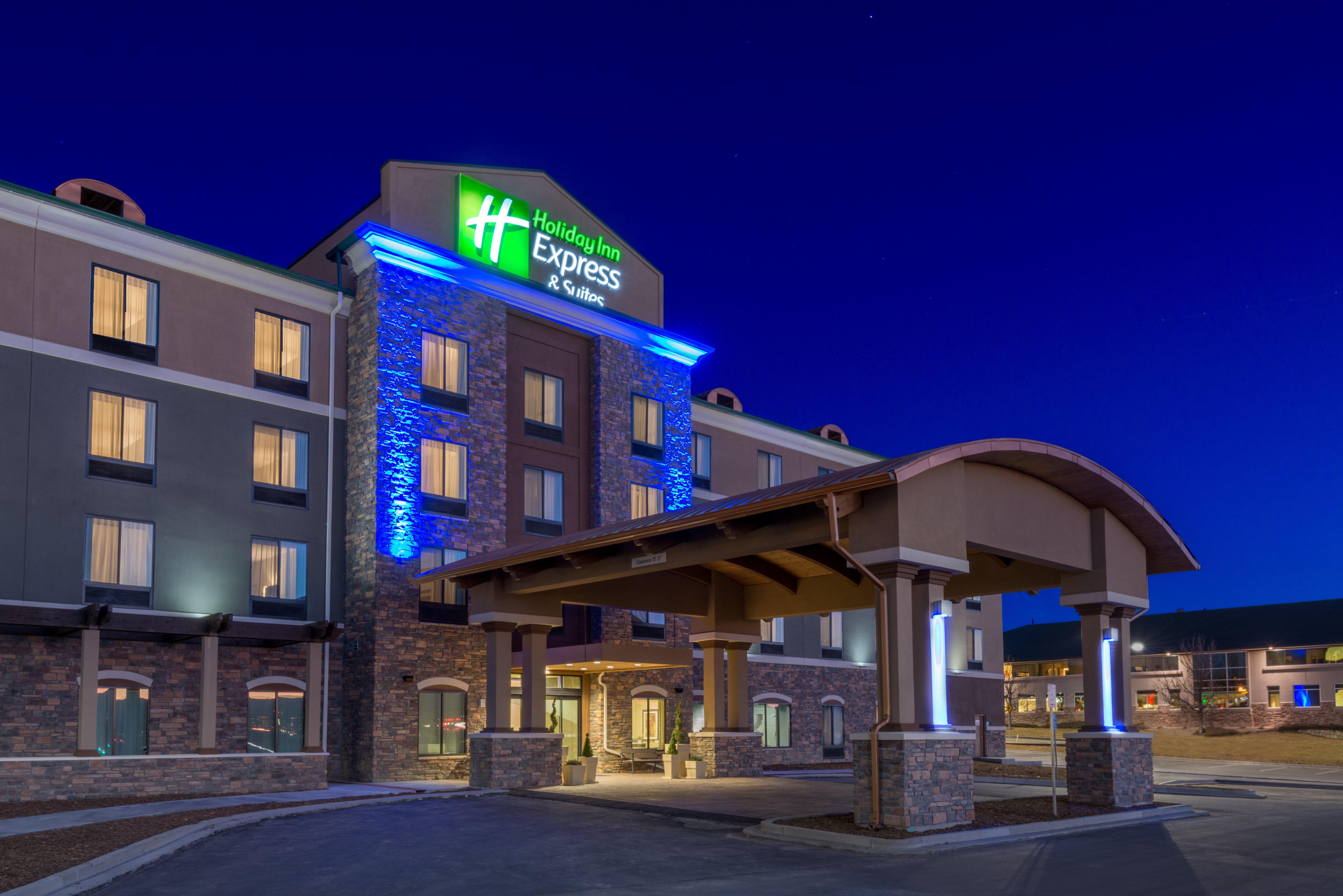 Holiday Inn Express & Suites Denver South - Castle Rock By Ihg Екстериор снимка